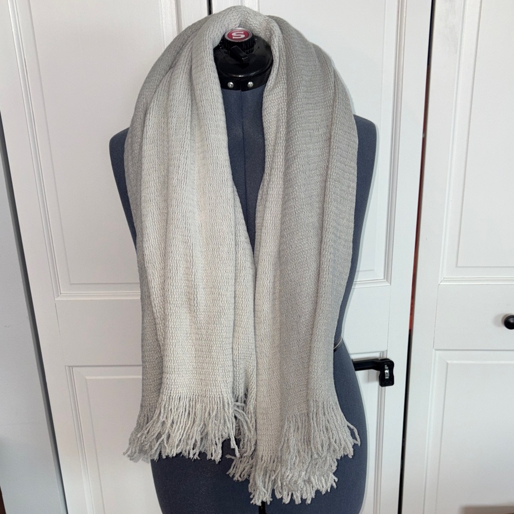 Chic Gray Fringe Scarf